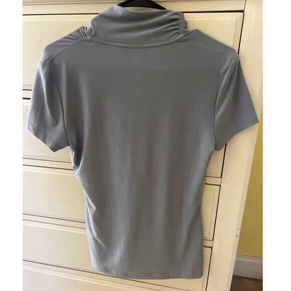 DKNY Blue Women's Short Sleeve Silky Faux Wrap Dressy Shirt Size Small Office - Picture 3 of 5